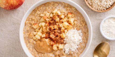 Warmes Apfel‑Zimt‑Porridge mit Probiotika & Präbiotika: ballaststoffreich & darmfreundlich